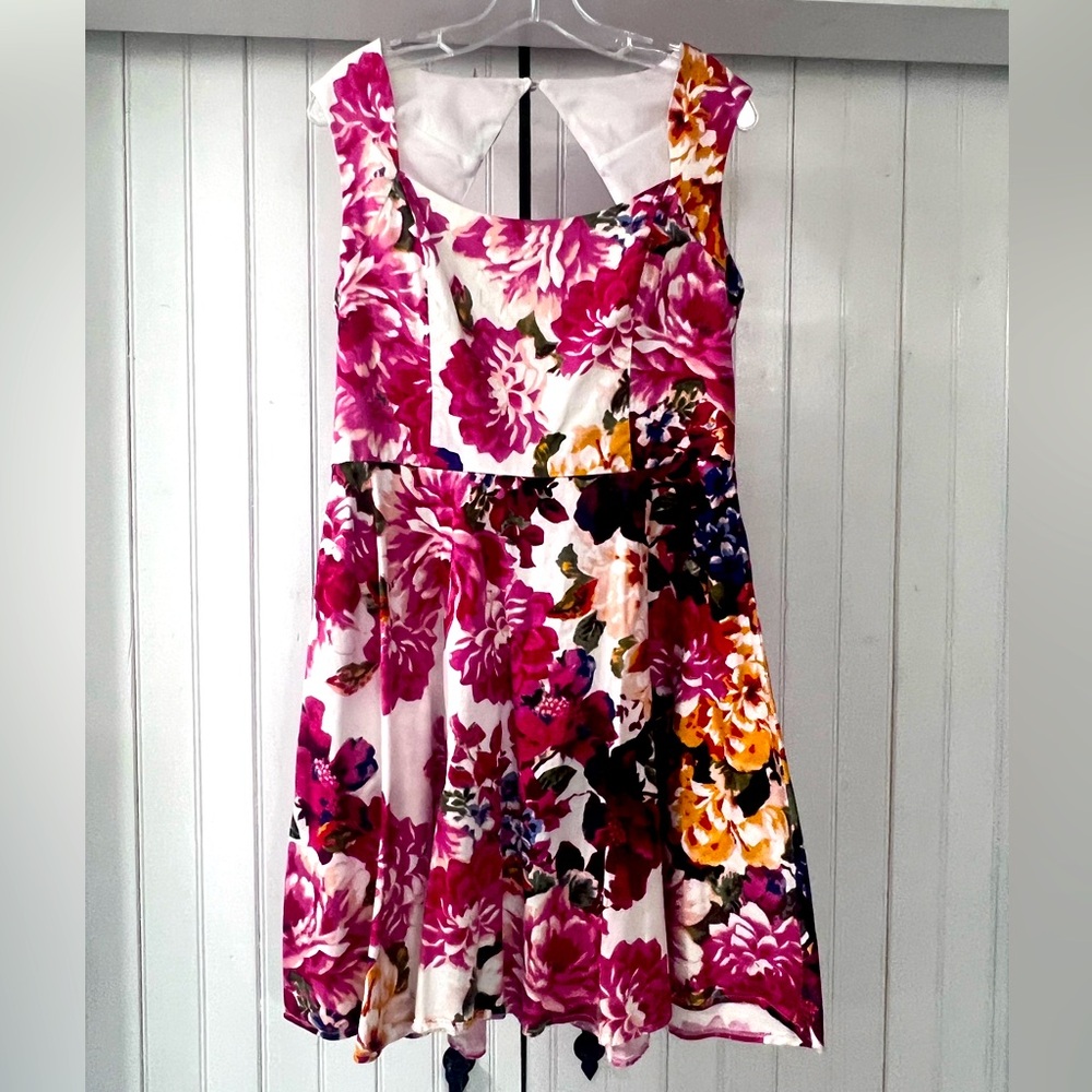 Floral cocktail dress.